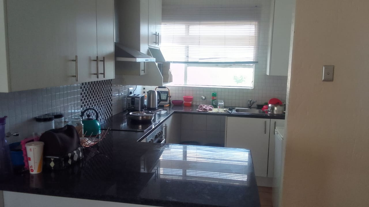 2 Bedroom Property for Sale in Vorna Valley Gauteng