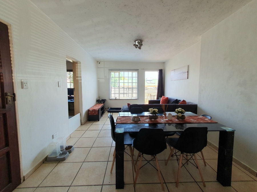 2 Bedroom Property for Sale in Mountain View Gauteng