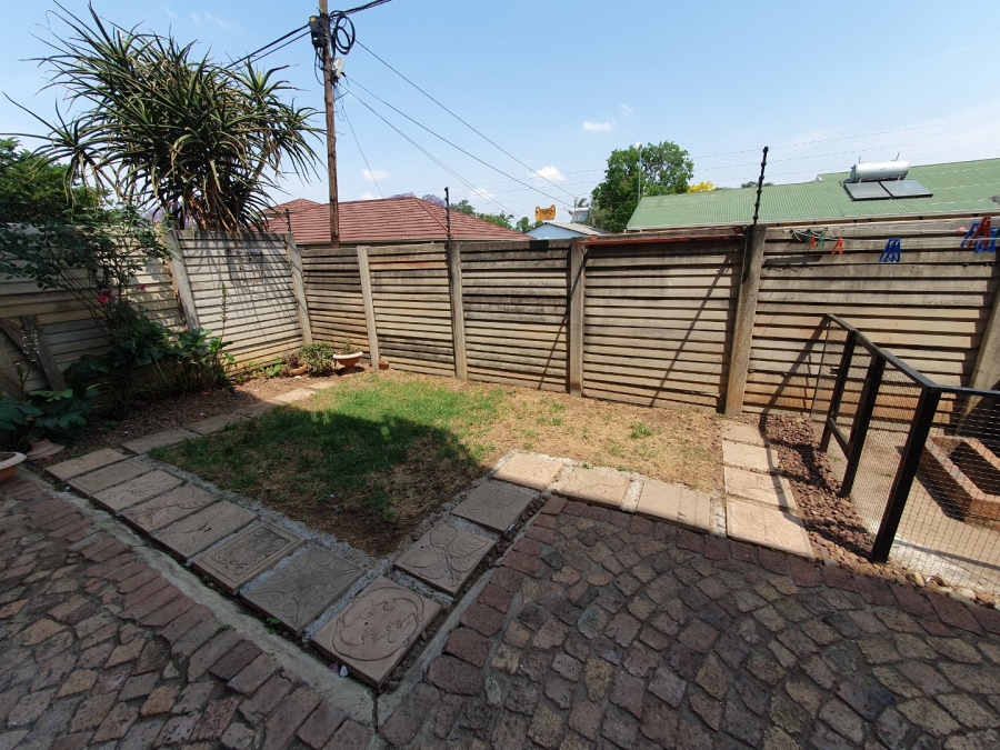 2 Bedroom Property for Sale in Mountain View Gauteng