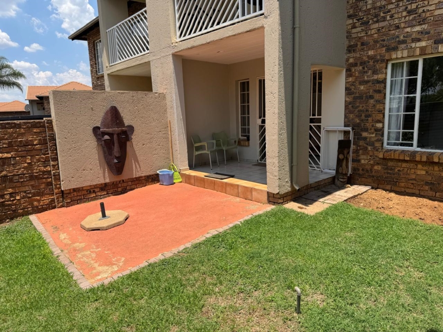 2 Bedroom Property for Sale in Highveld Gauteng