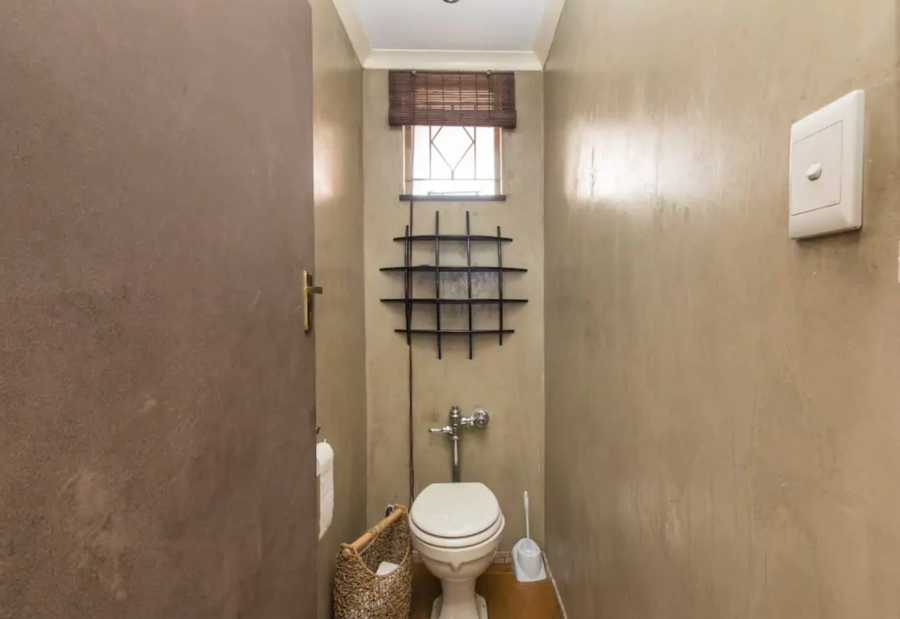 2 Bedroom Property for Sale in Illovo Gauteng