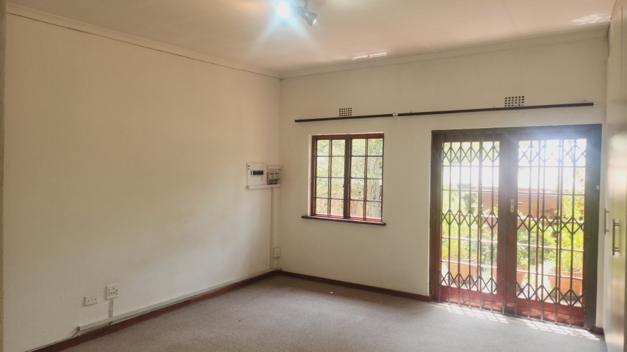 To Let 2 Bedroom Property for Rent in Chartwell Gauteng