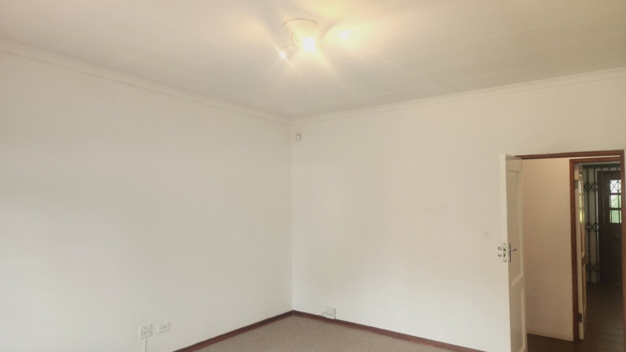 To Let 2 Bedroom Property for Rent in Chartwell Gauteng