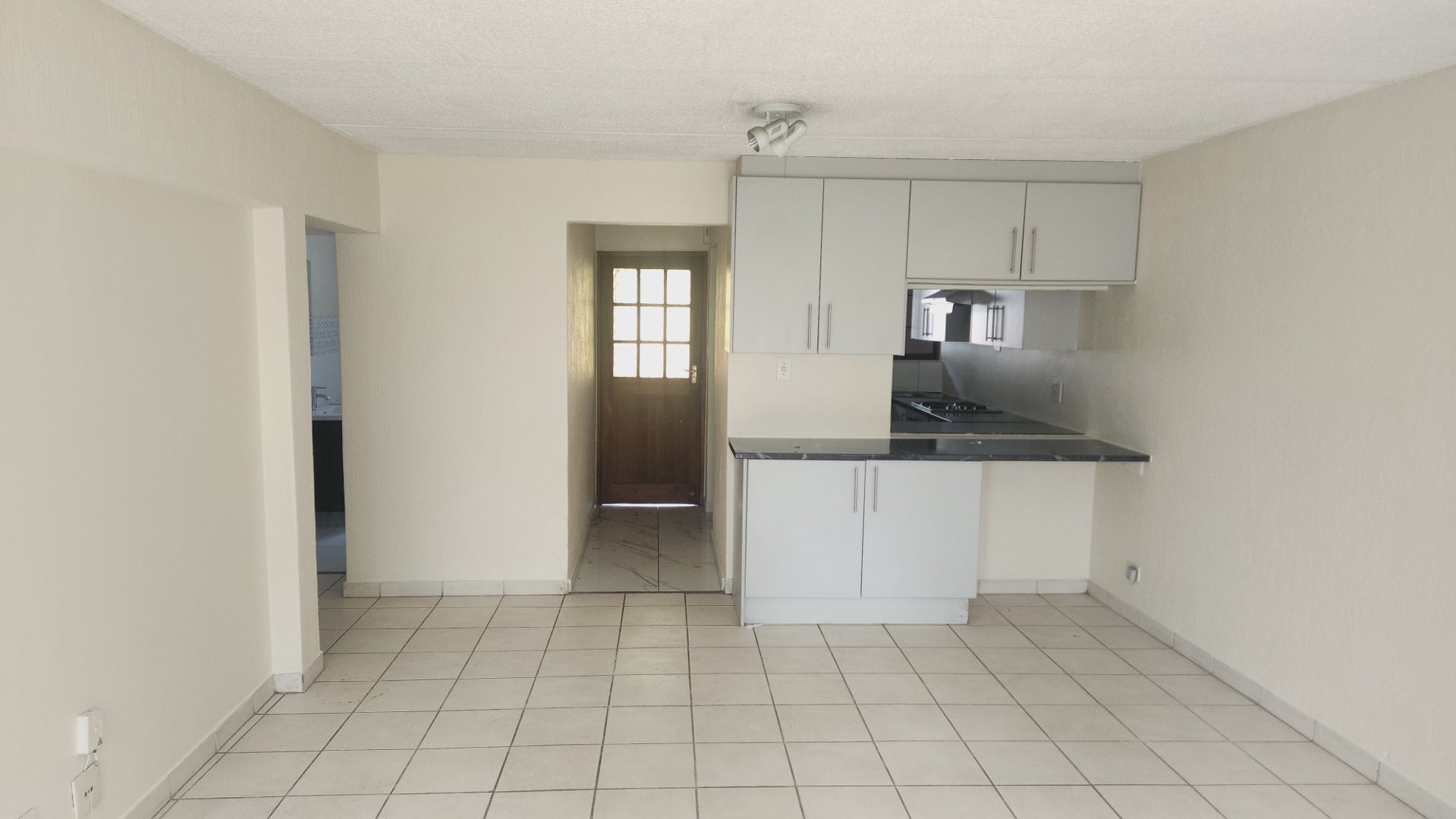 To Let 2 Bedroom Property for Rent in Sunninghill Gauteng