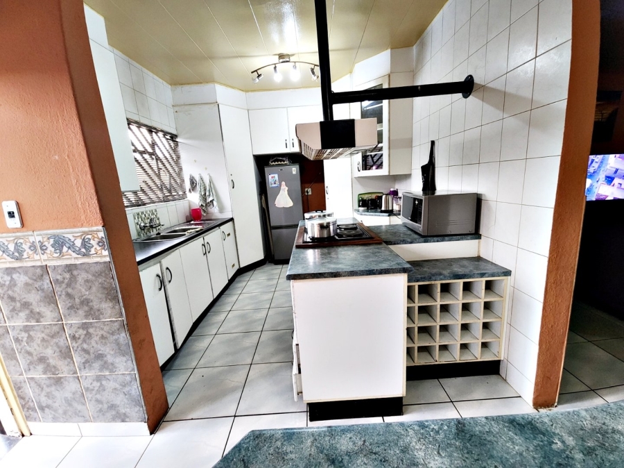 3 Bedroom Property for Sale in Berton Park Gauteng