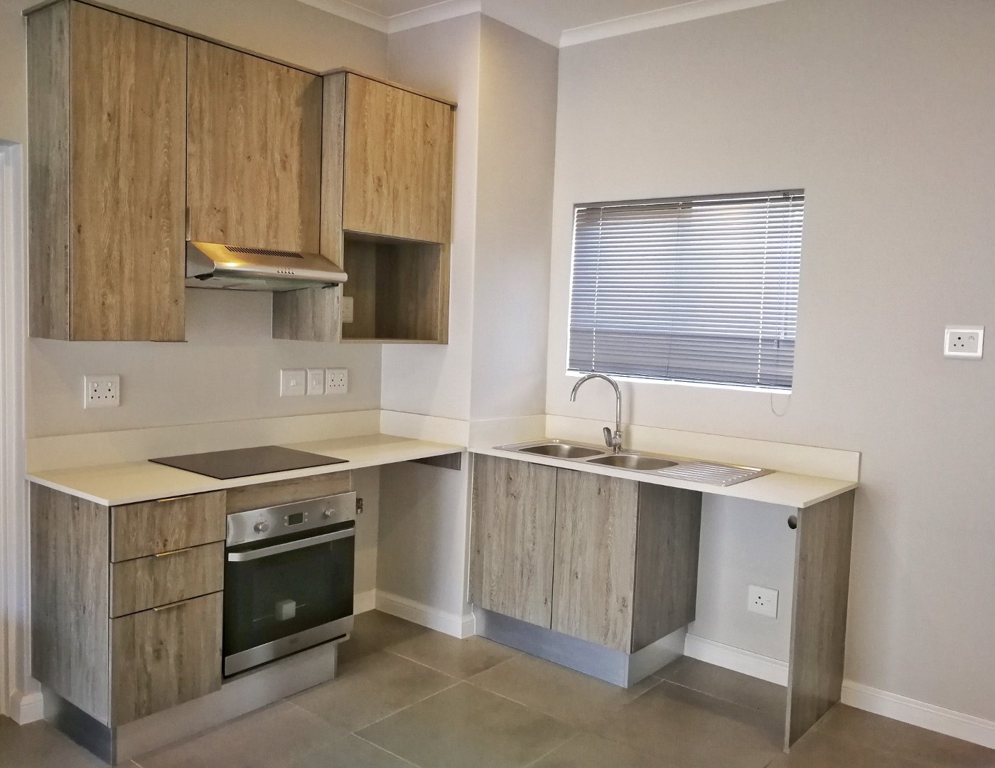 To Let 1 Bedroom Property for Rent in Morningside Gauteng