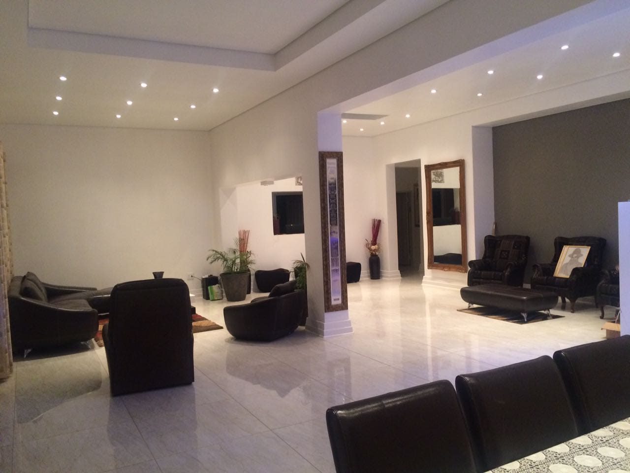 To Let 5 Bedroom Property for Rent in Sandringham Gauteng