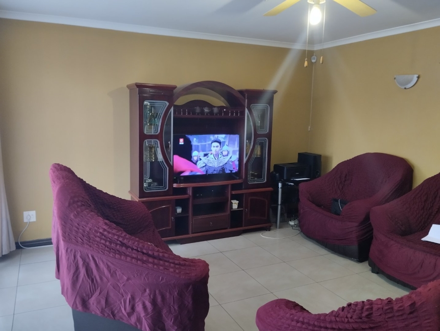 2 Bedroom Property for Sale in Kenilworth Gauteng