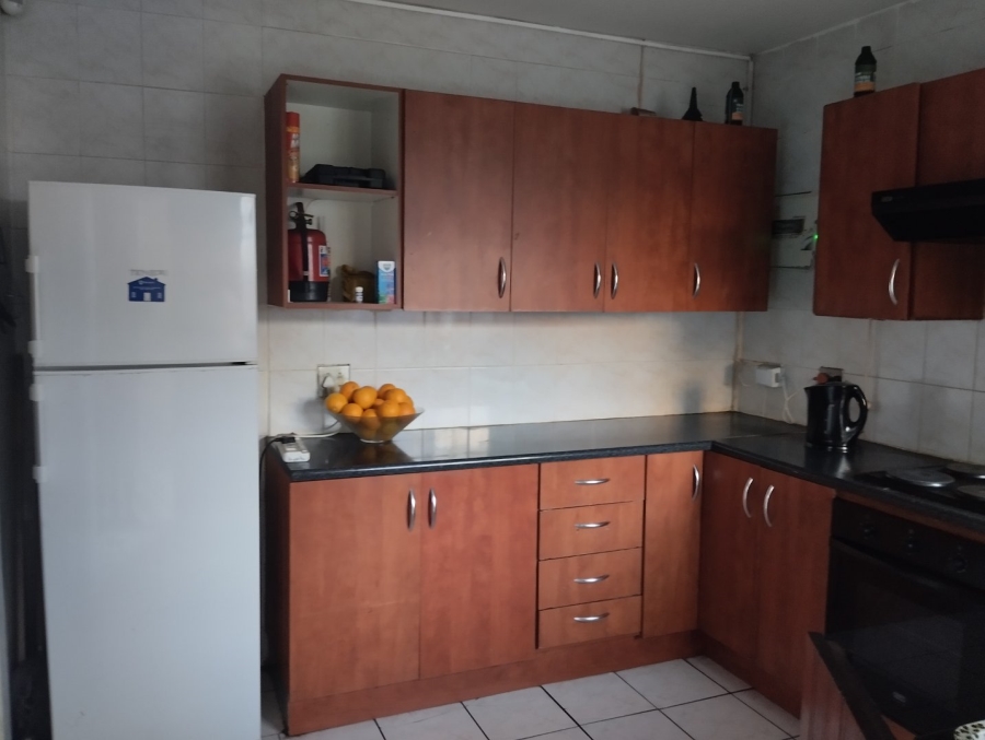 2 Bedroom Property for Sale in Kenilworth Gauteng