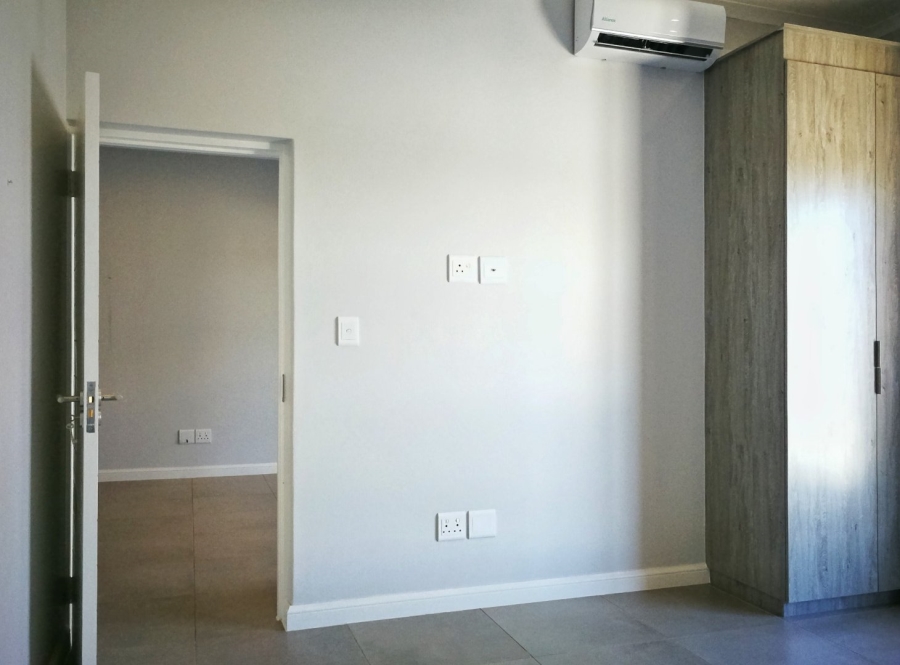 To Let 1 Bedroom Property for Rent in Morningside Gauteng