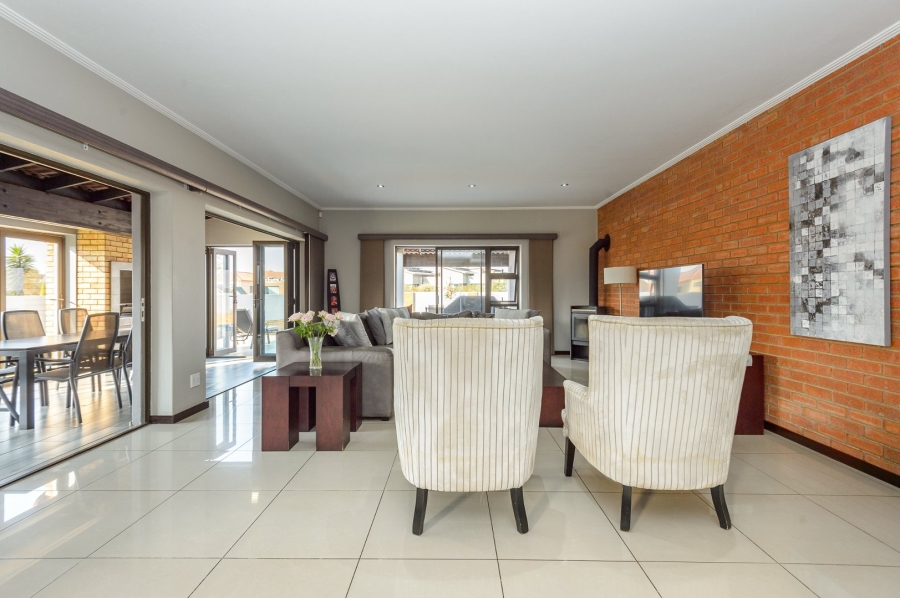 4 Bedroom Property for Sale in Meyersdal Nature Estate Gauteng