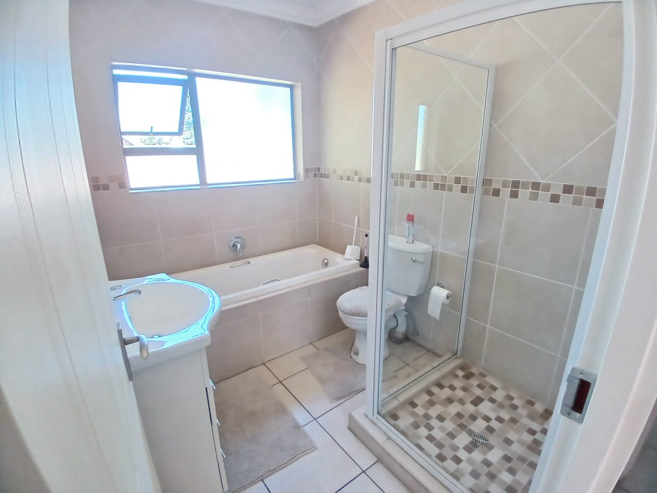 3 Bedroom Property for Sale in New Redruth Gauteng