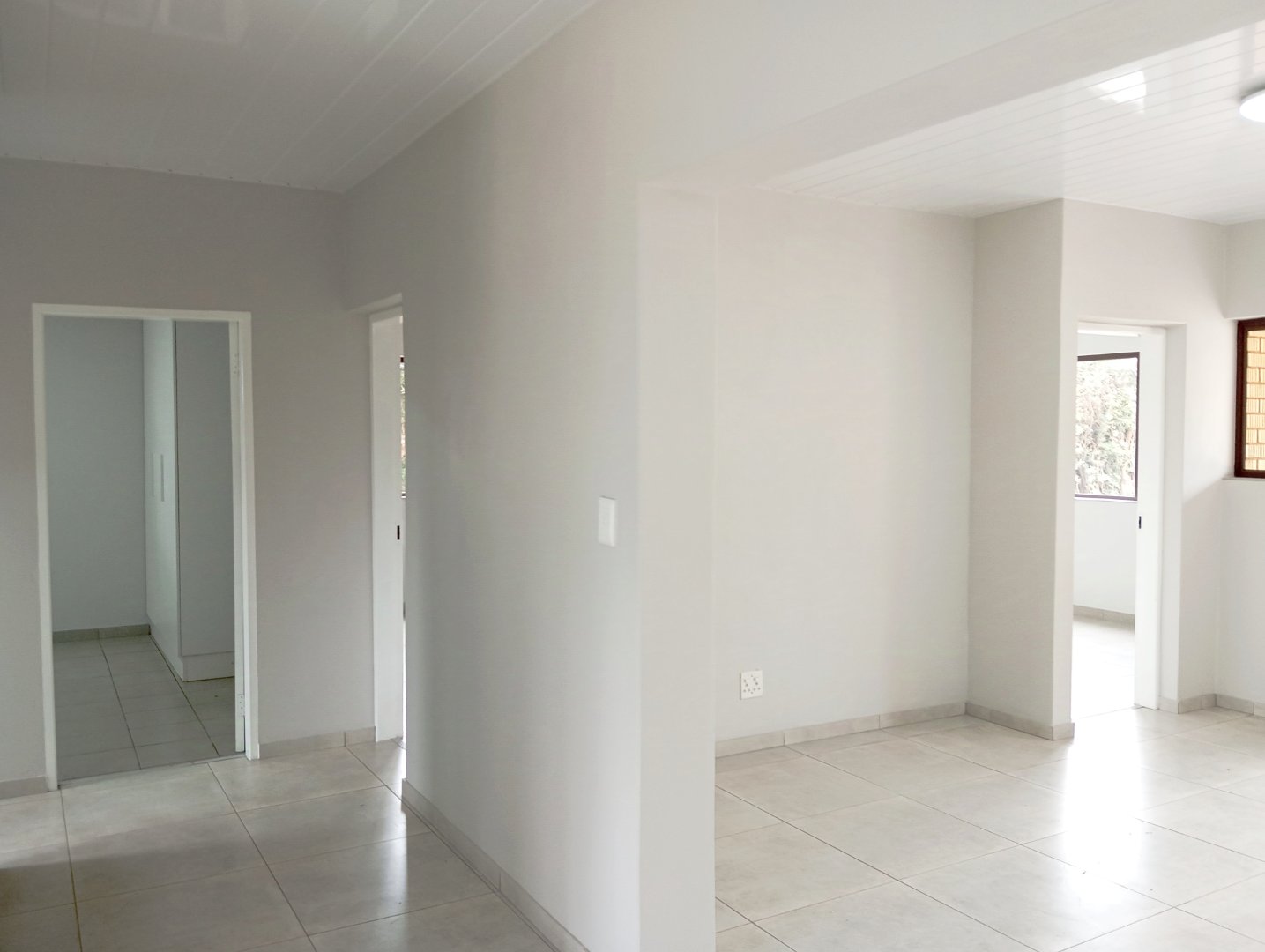 To Let 3 Bedroom Property for Rent in Florida Gauteng