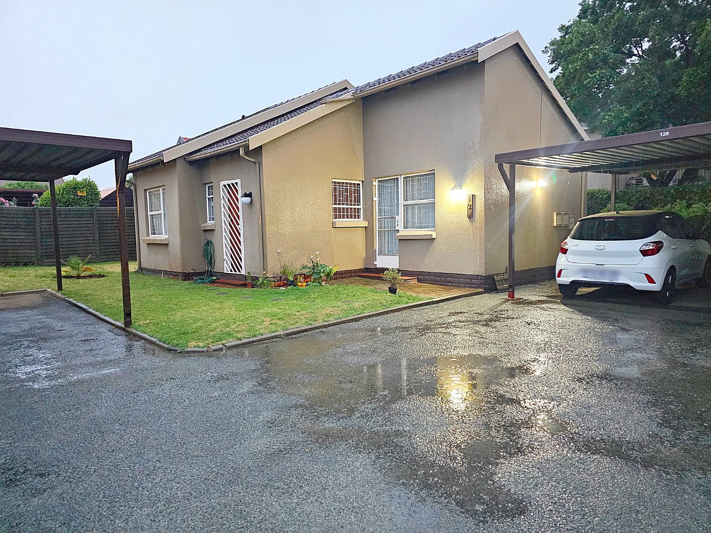 2 Bedroom Property for Sale in Pomona AH Gauteng