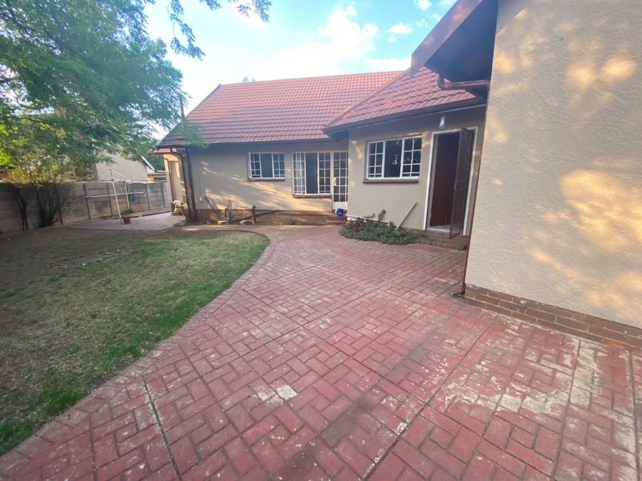 3 Bedroom Property for Sale in Parkrand Gauteng