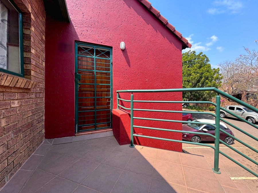 2 Bedroom Property for Sale in Moreleta Park Gauteng