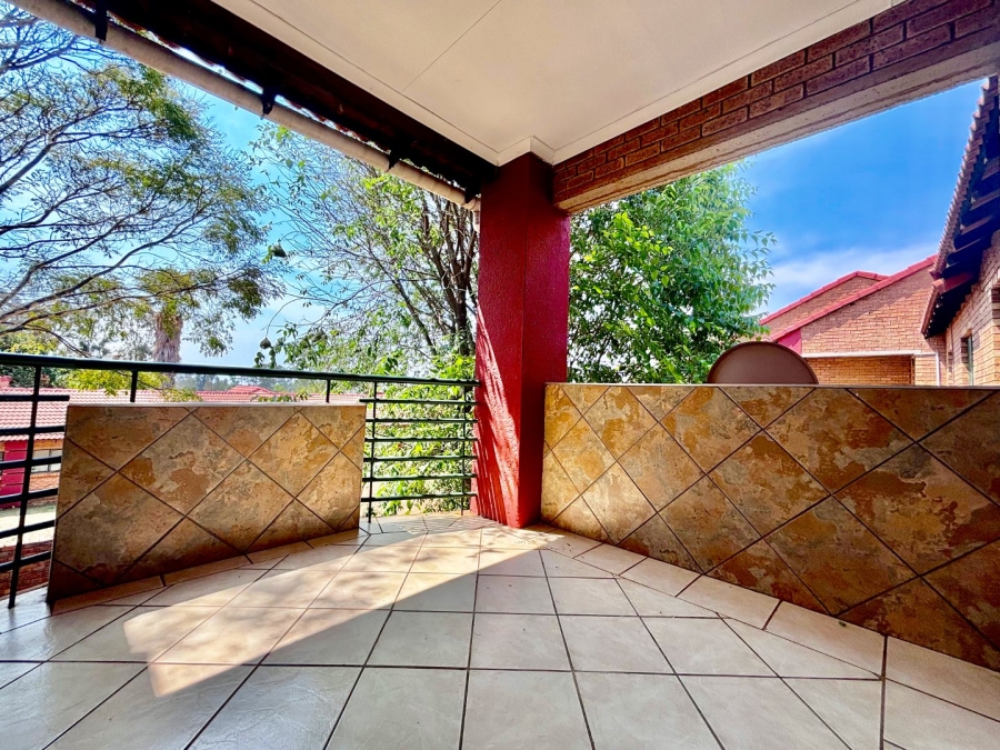 2 Bedroom Property for Sale in Moreleta Park Gauteng