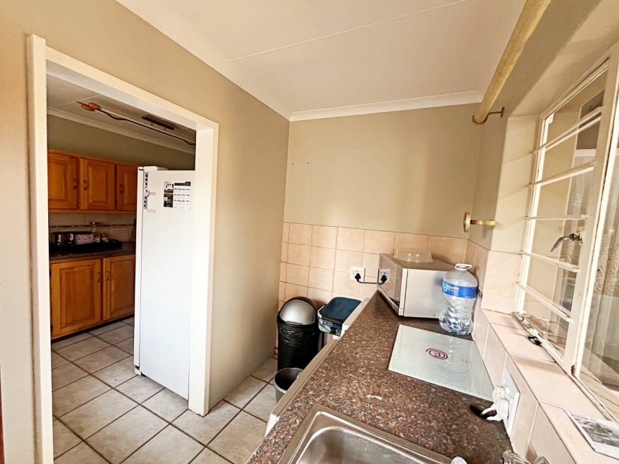 4 Bedroom Property for Sale in Eldoraigne Gauteng