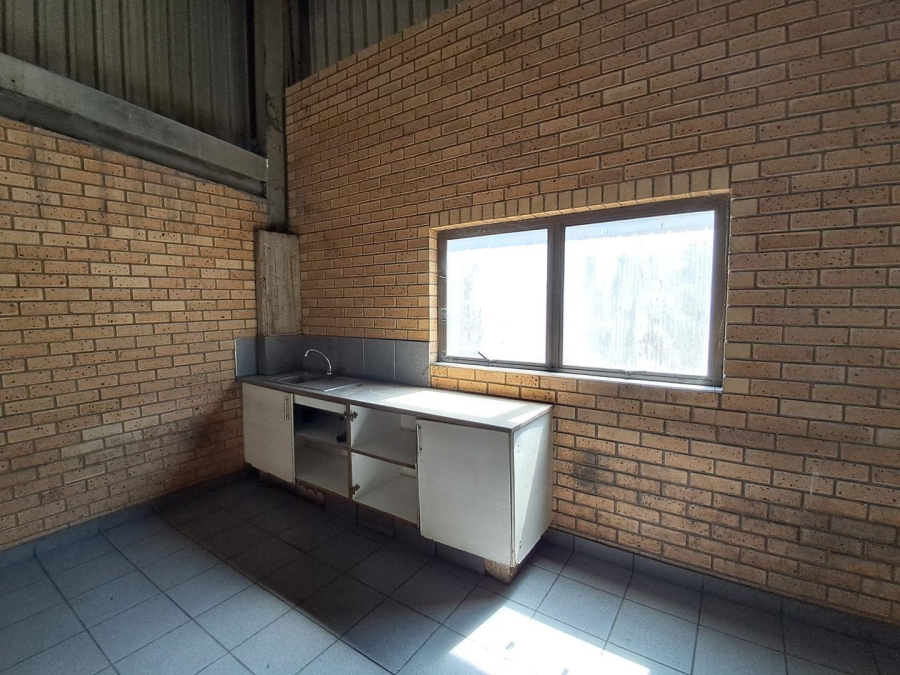 To Let commercial Property for Rent in Hoogland Gauteng