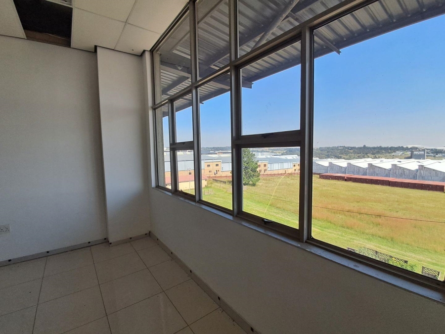 To Let commercial Property for Rent in Hoogland Gauteng