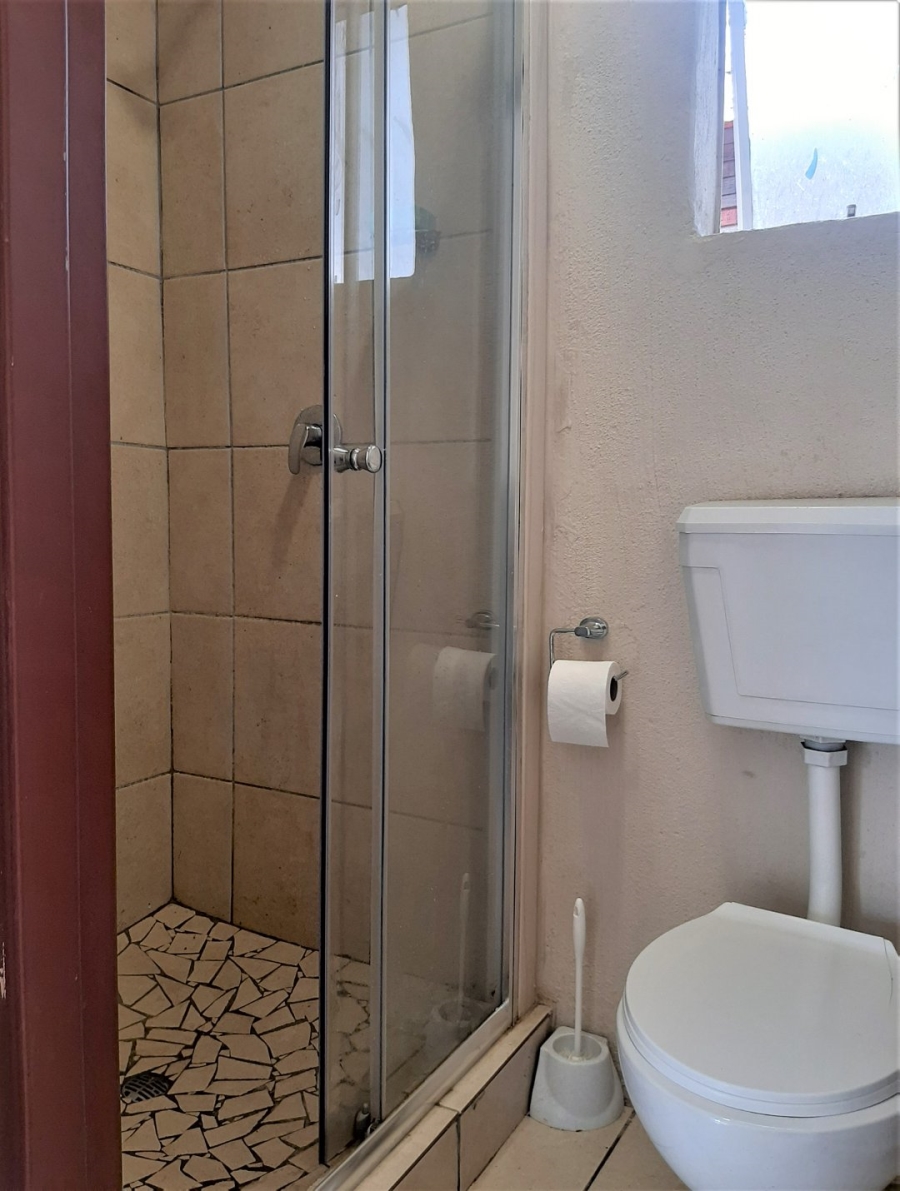 To Let 1 Bedroom Property for Rent in Northwold Gauteng