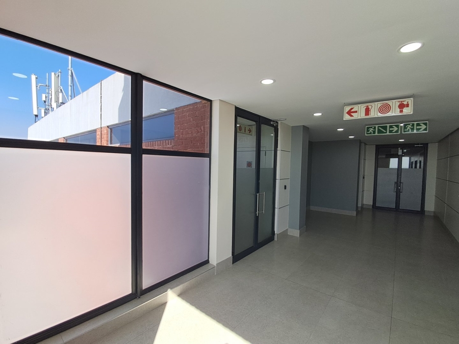 To Let commercial Property for Rent in Weltevreden Park Gauteng