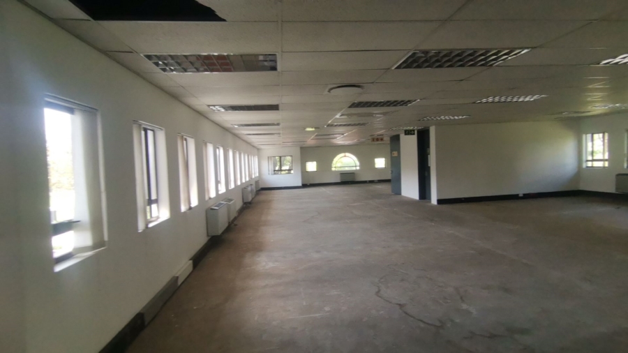 To Let commercial Property for Rent in Hyde Park Gauteng