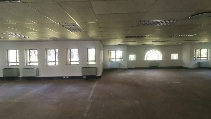 To Let commercial Property for Rent in Hyde Park Gauteng