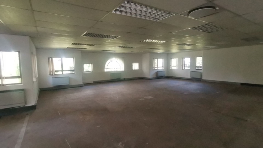 To Let commercial Property for Rent in Hyde Park Gauteng