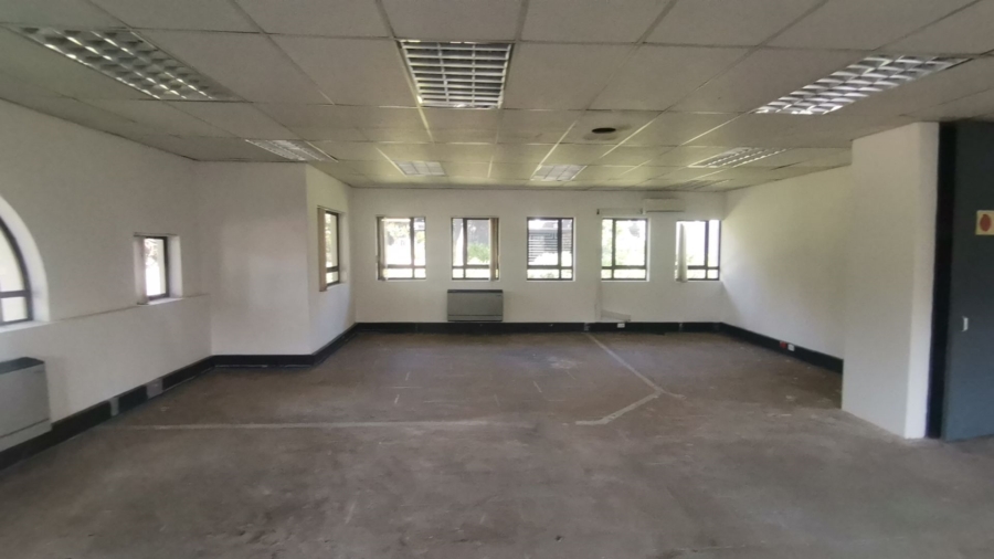 To Let commercial Property for Rent in Hyde Park Gauteng