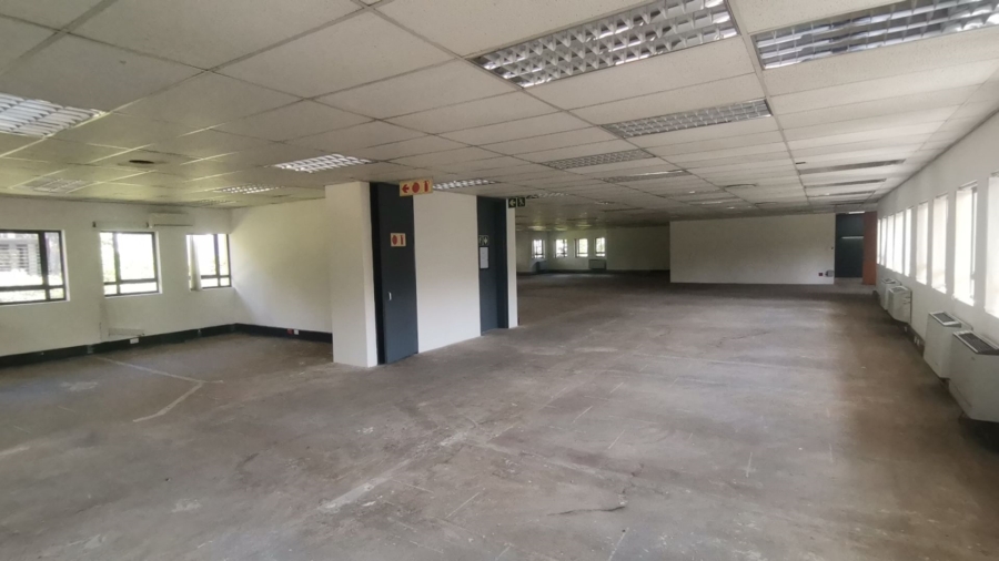 To Let commercial Property for Rent in Hyde Park Gauteng