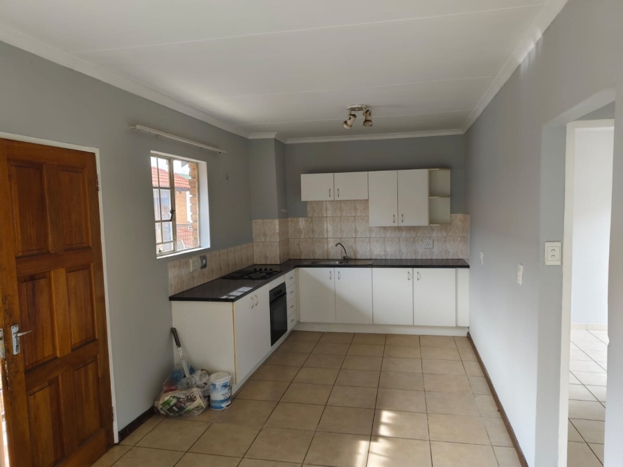 2 Bedroom Property for Sale in Kempton Park Central Gauteng