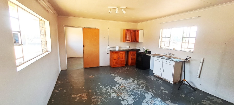 To Let 2 Bedroom Property for Rent in Uitzicht Gauteng