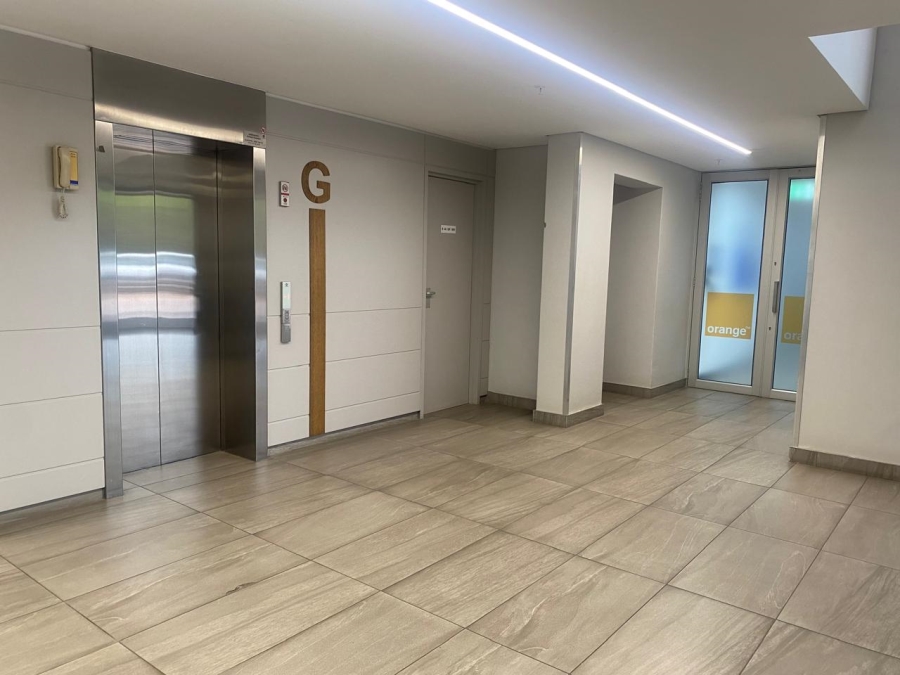 To Let commercial Property for Rent in Woodmead Gauteng