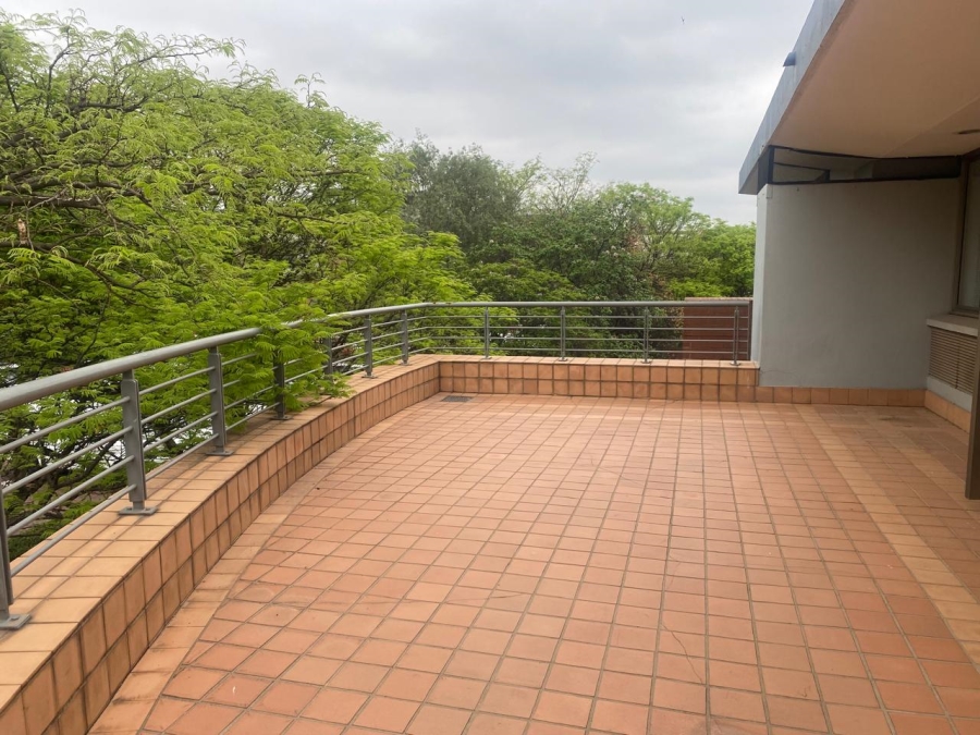 To Let commercial Property for Rent in Woodmead Gauteng