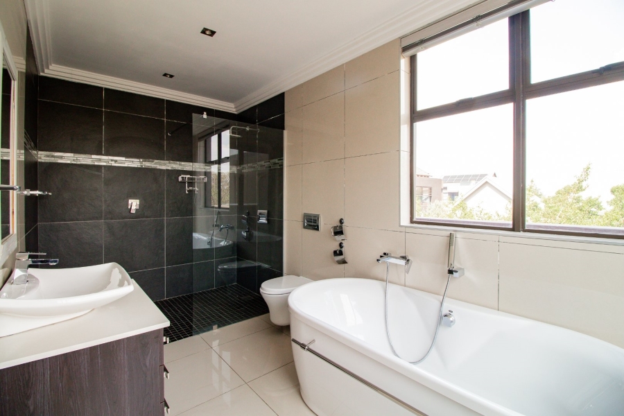 4 Bedroom Property for Sale in Serengeti Lifestyle Estate Gauteng