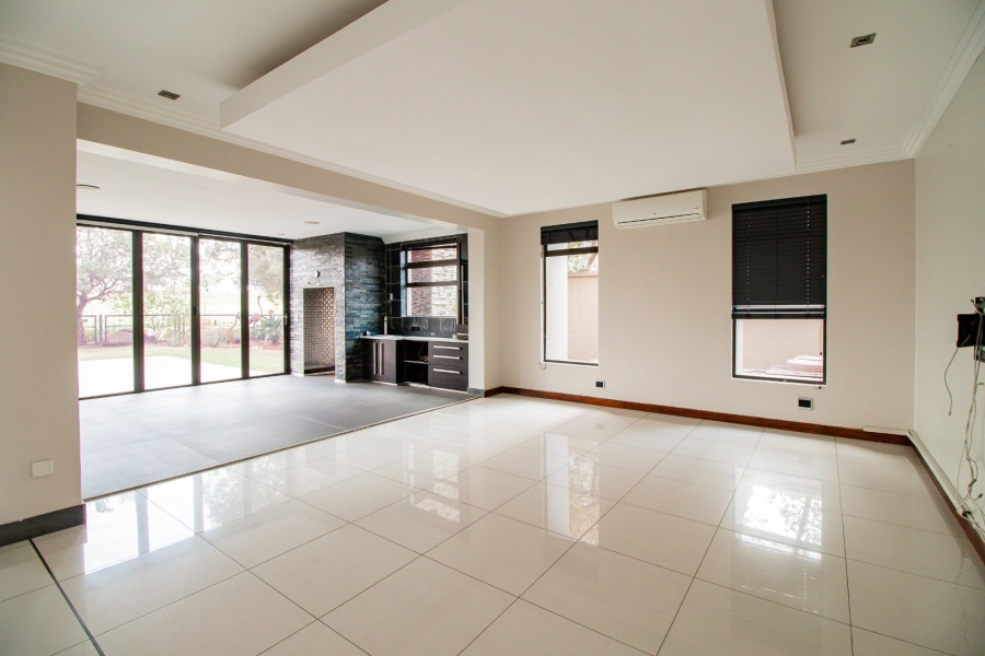 4 Bedroom Property for Sale in Serengeti Lifestyle Estate Gauteng