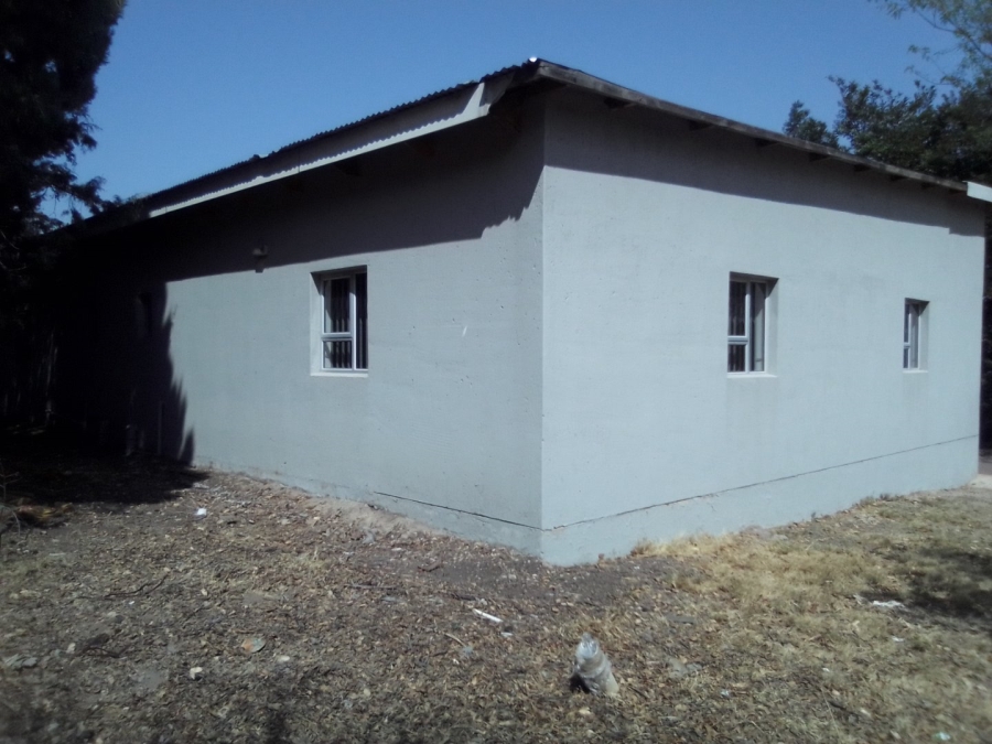 To Let commercial Property for Rent in Austinview Gauteng