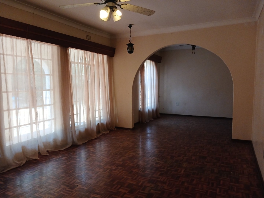 To Let 3 Bedroom Property for Rent in Birch Acres Gauteng