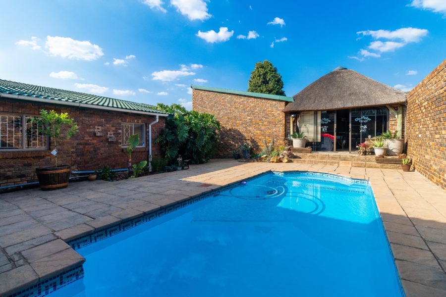 4 Bedroom Property for Sale in Norkem Park Gauteng