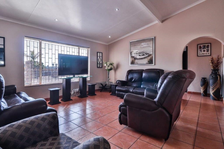 4 Bedroom Property for Sale in Norkem Park Gauteng