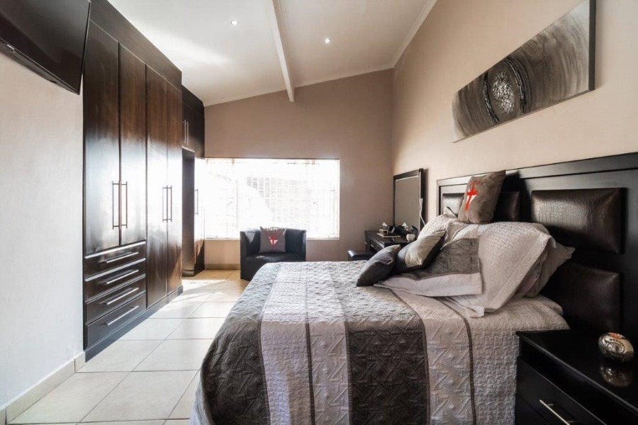 4 Bedroom Property for Sale in Norkem Park Gauteng