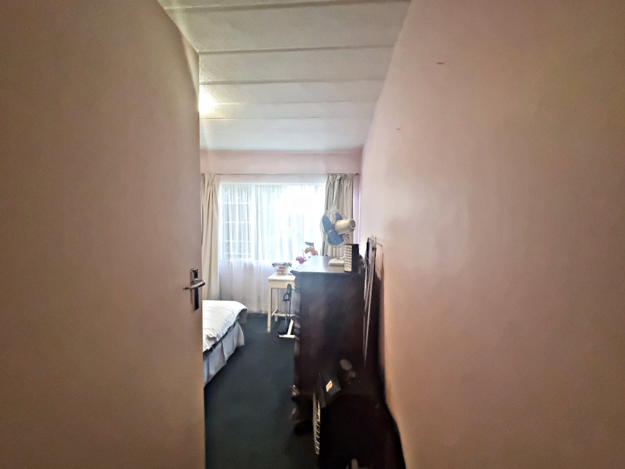 2 Bedroom Property for Sale in Ravenswood Gauteng