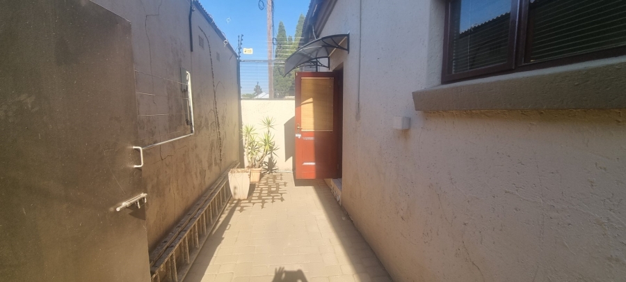 To Let 1 Bedroom Property for Rent in Rynfield Gauteng