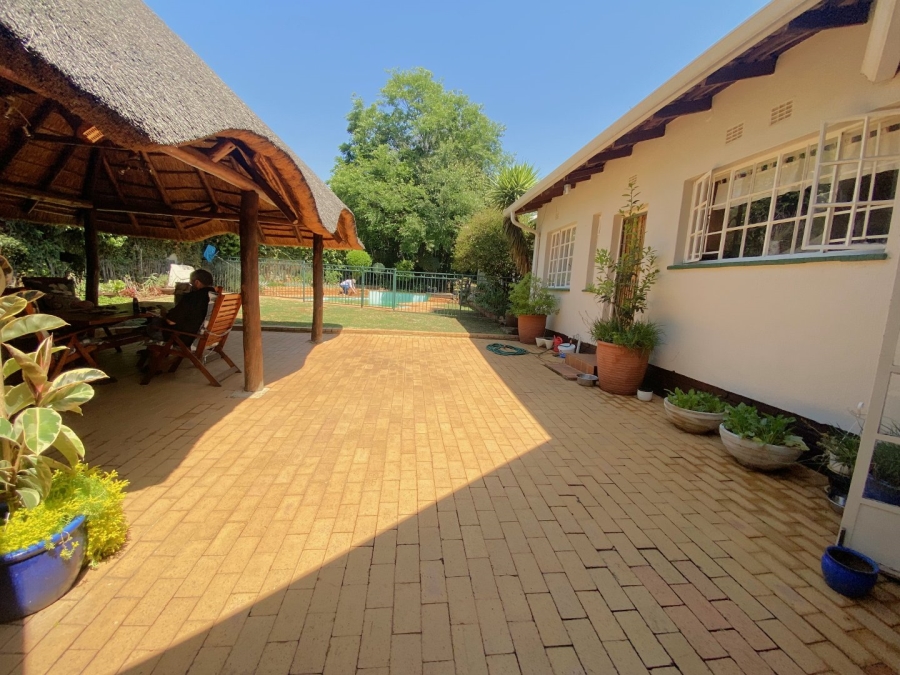 4 Bedroom Property for Sale in Weltevreden Park Gauteng