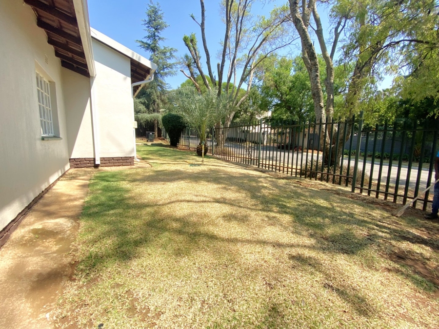 4 Bedroom Property for Sale in Weltevreden Park Gauteng