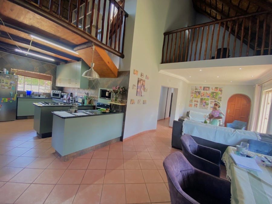 6 Bedroom Property for Sale in Weltevreden Park Gauteng