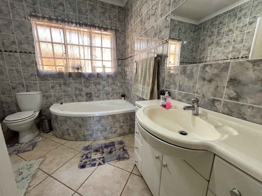 4 Bedroom Property for Sale in Bester Gauteng