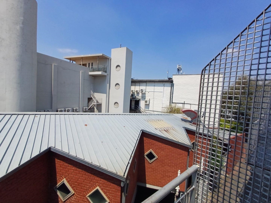 To Let commercial Property for Rent in Greenside Gauteng