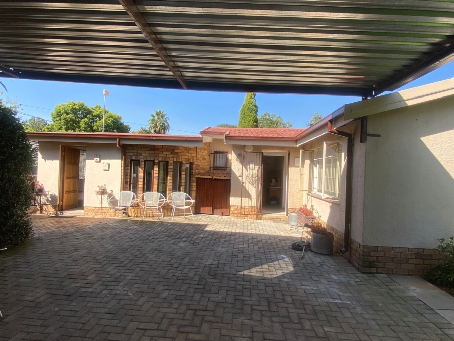 5 Bedroom Property for Sale in Bester Gauteng